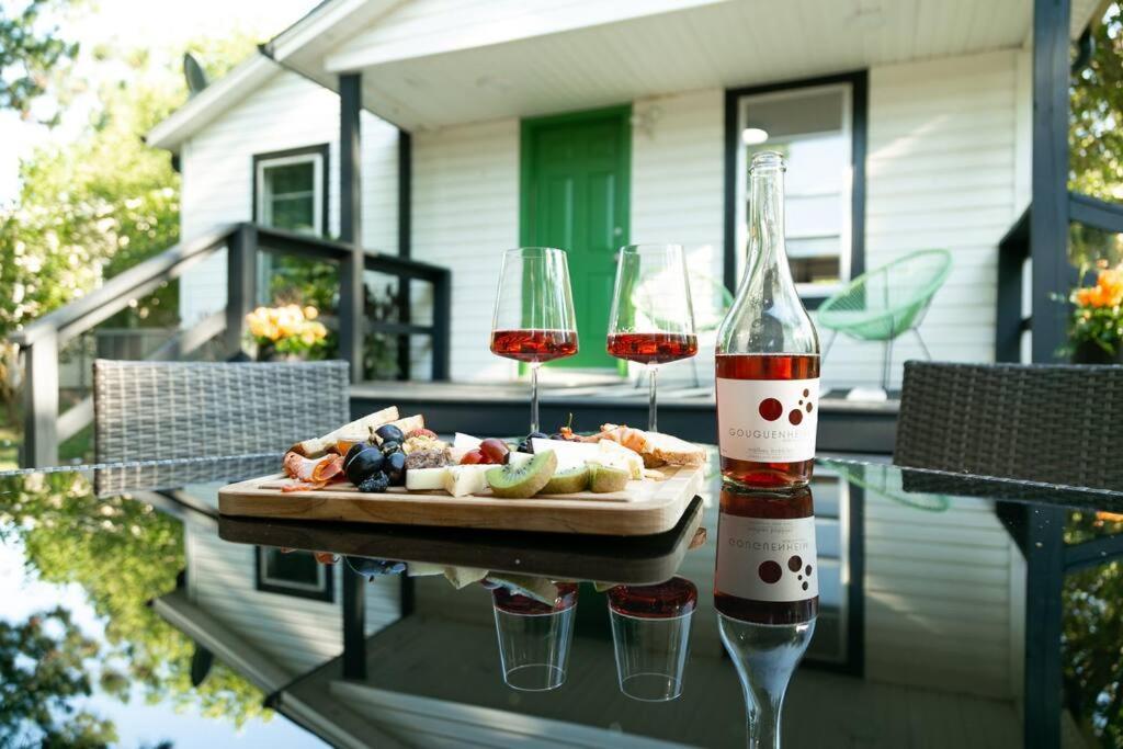The Willa On 7Th, Located In Downtown Bentonville! Buitenkant foto