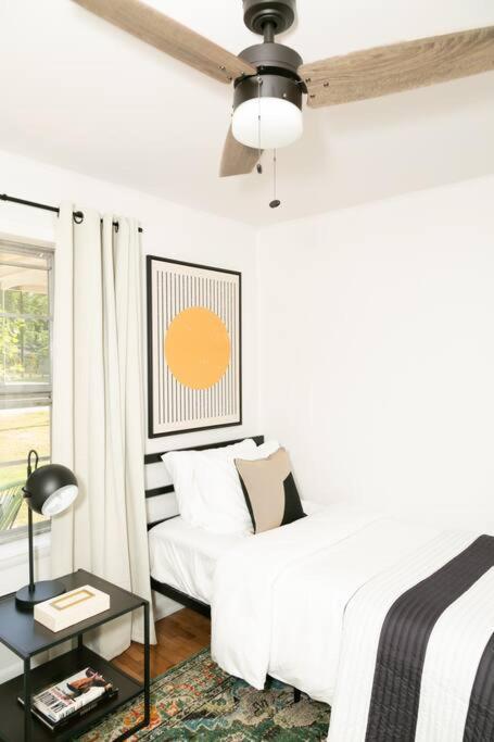 The Willa On 7Th, Located In Downtown Bentonville! Buitenkant foto